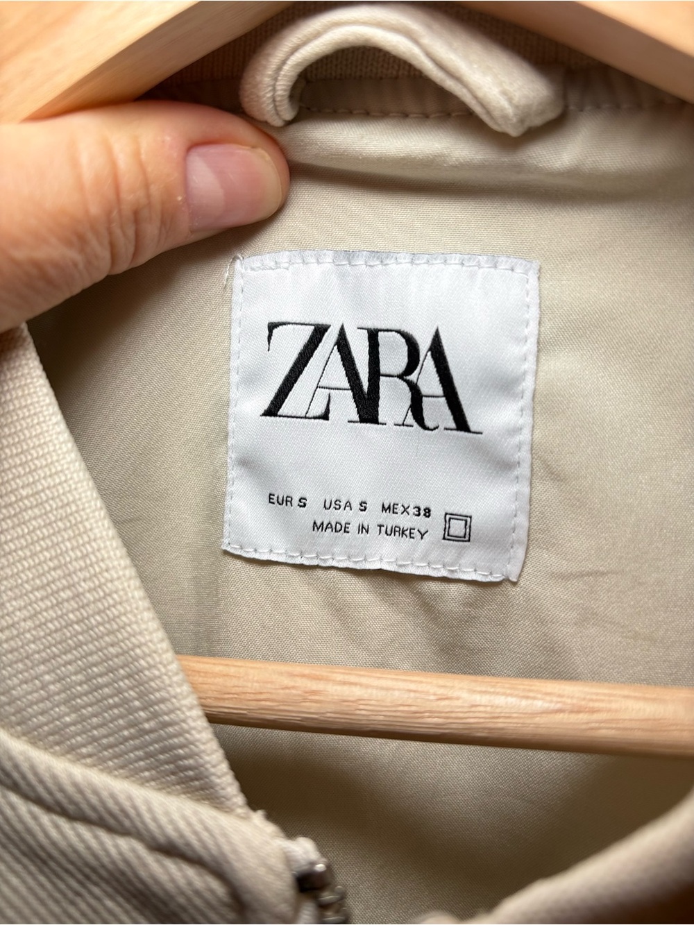Zara Cream Textured Bomber Jacket | Zip Front | Minimalist Quiet Luxury | Size S - Picture 3 of 11